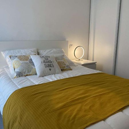 Appartement Climatise 4 Couchages Avec Terrasse Et Parking Securise A Antibes, Proche Port Et Mer - Fr-1-252-180 Exteriör bild