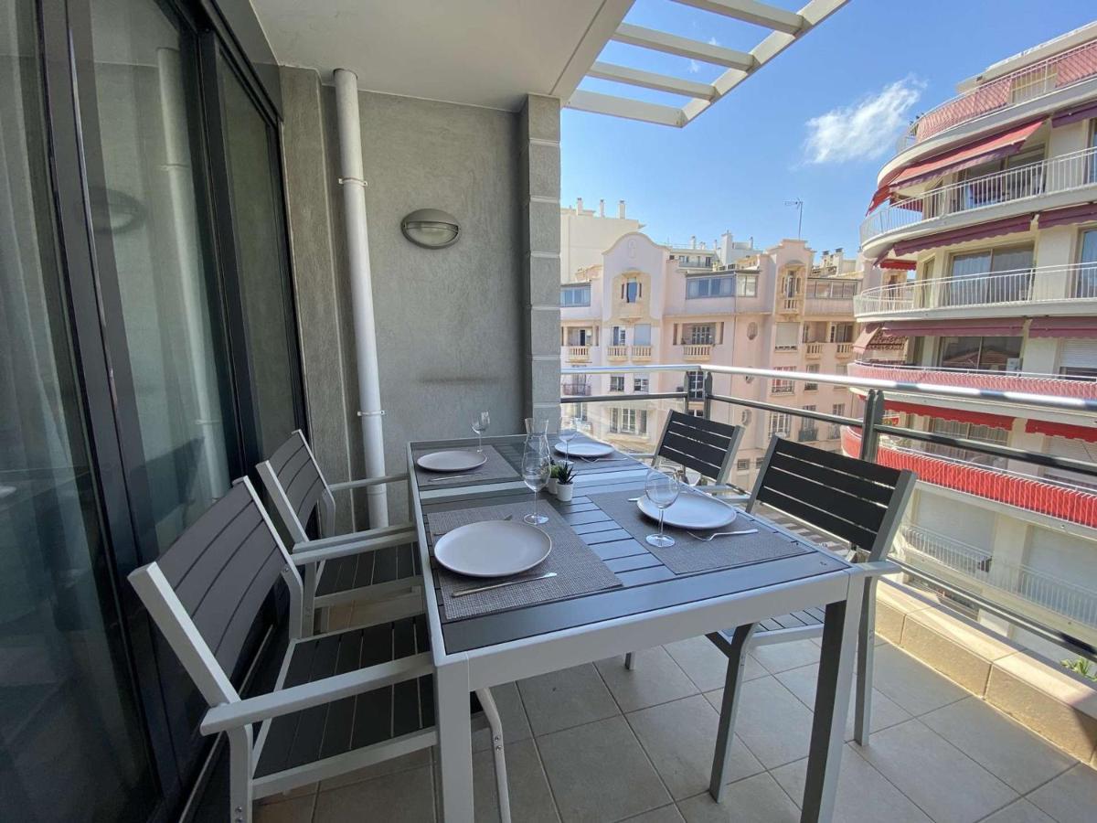 Appartement Climatise 4 Couchages Avec Terrasse Et Parking Securise A Antibes, Proche Port Et Mer - Fr-1-252-180 Exteriör bild